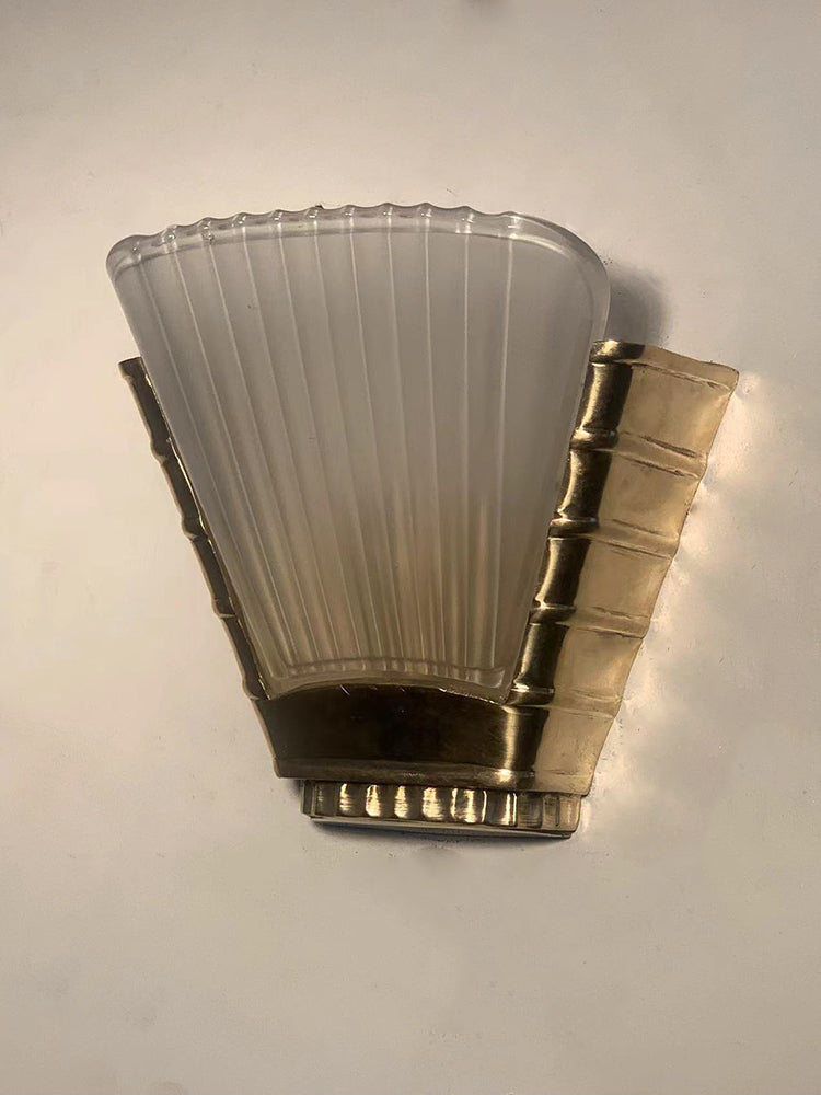 Artico - Vintage Industrial Art-Deco Brass Wall Sconce