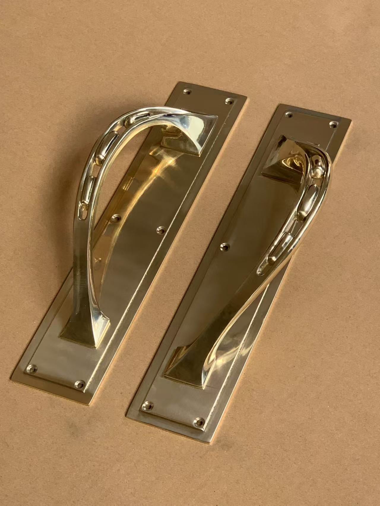 Gilden – Vintage Industrial Brass Door Pull Handle Pair