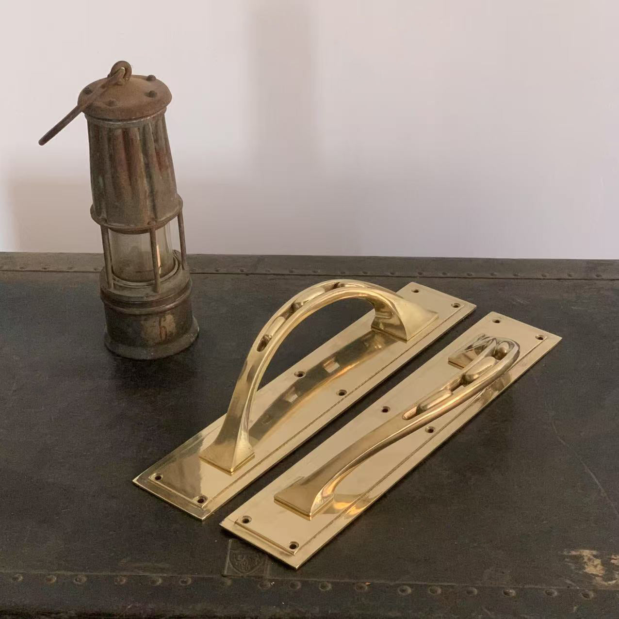 Gilden – Vintage Industrial Brass Door Pull Handle Pair