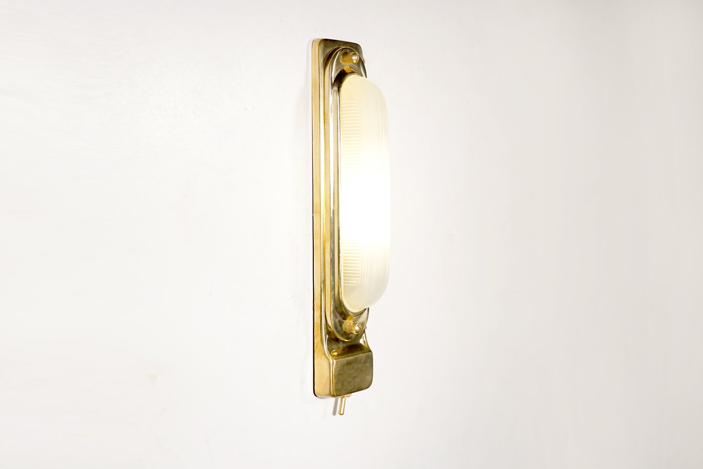 Slimlux - Vintage Art-deco Wall Sconce Light