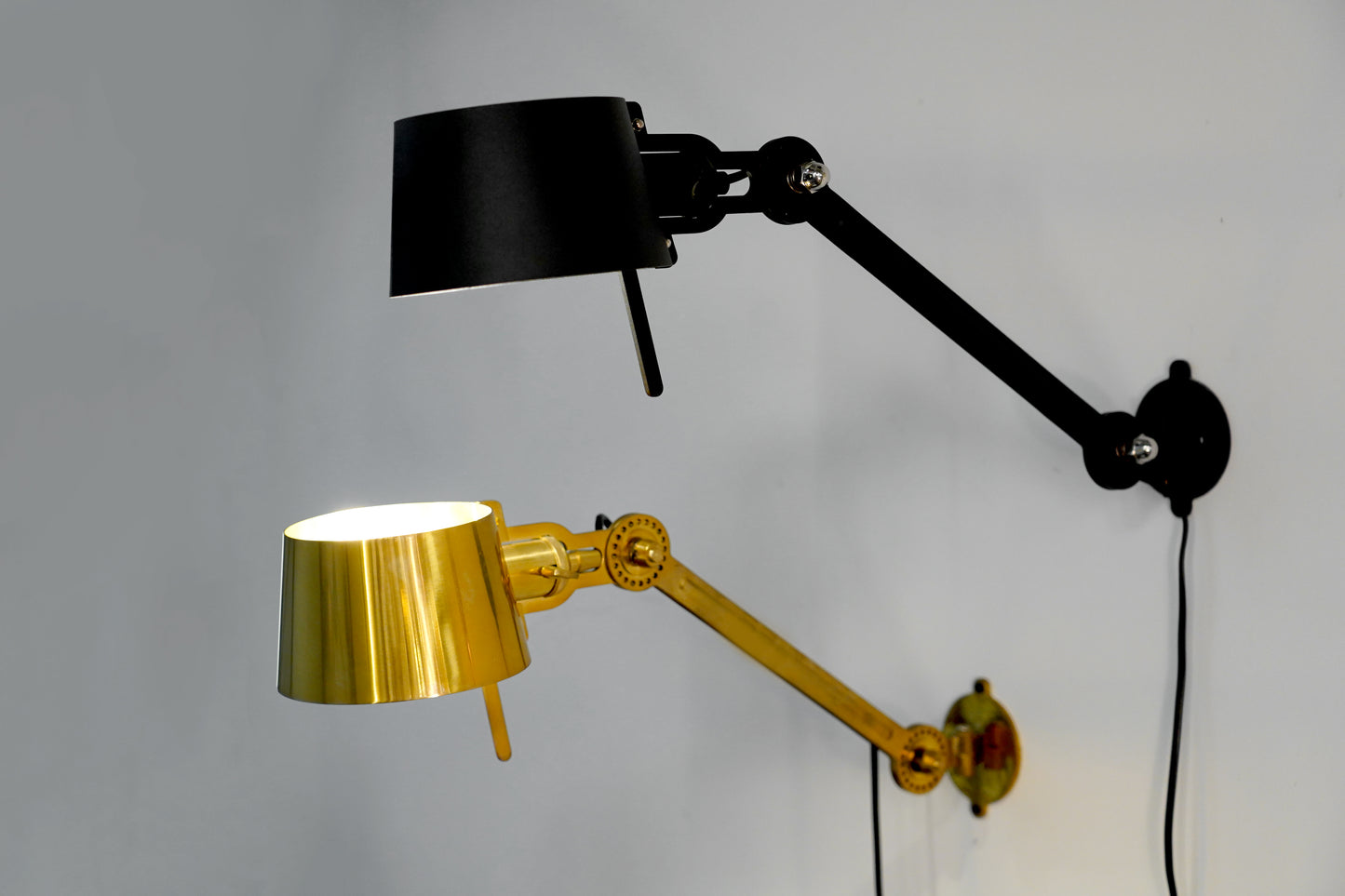 Pivot - Vintage Industrial Wall Sconce With Adjusted Arm and Wire Cord