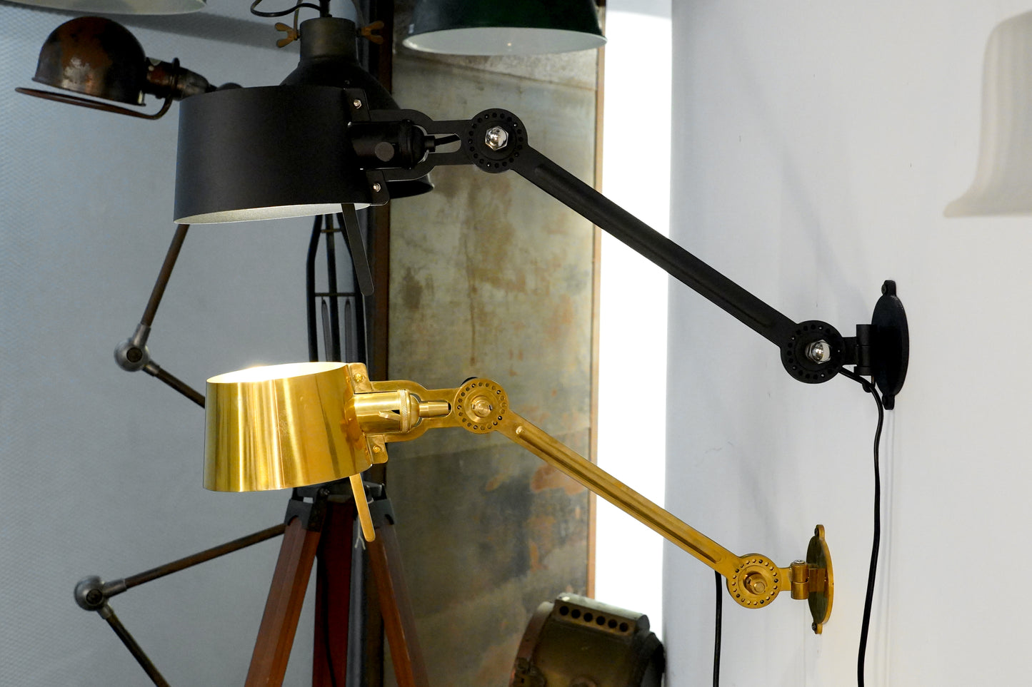 Pivot - Vintage Industrial Wall Sconce With Adjusted Arm and Wire Cord