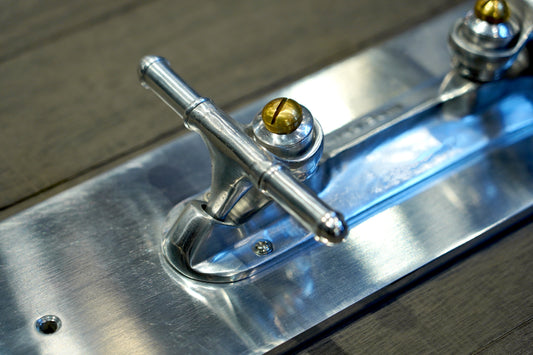 Quadro Jr. - Wall-Mounted Aluminum Clothes Hooks Rack