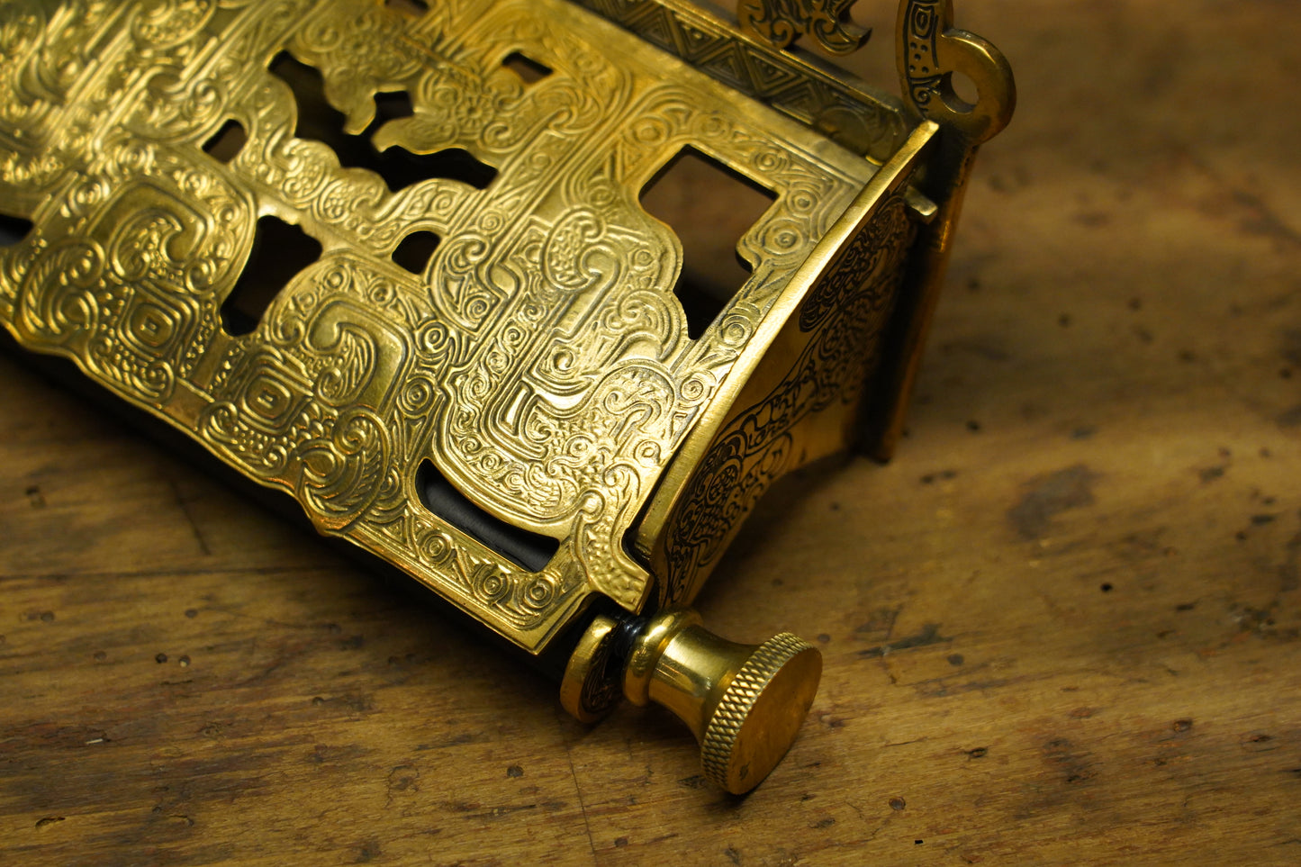 Ornate - Brass Toilet Paper Holder