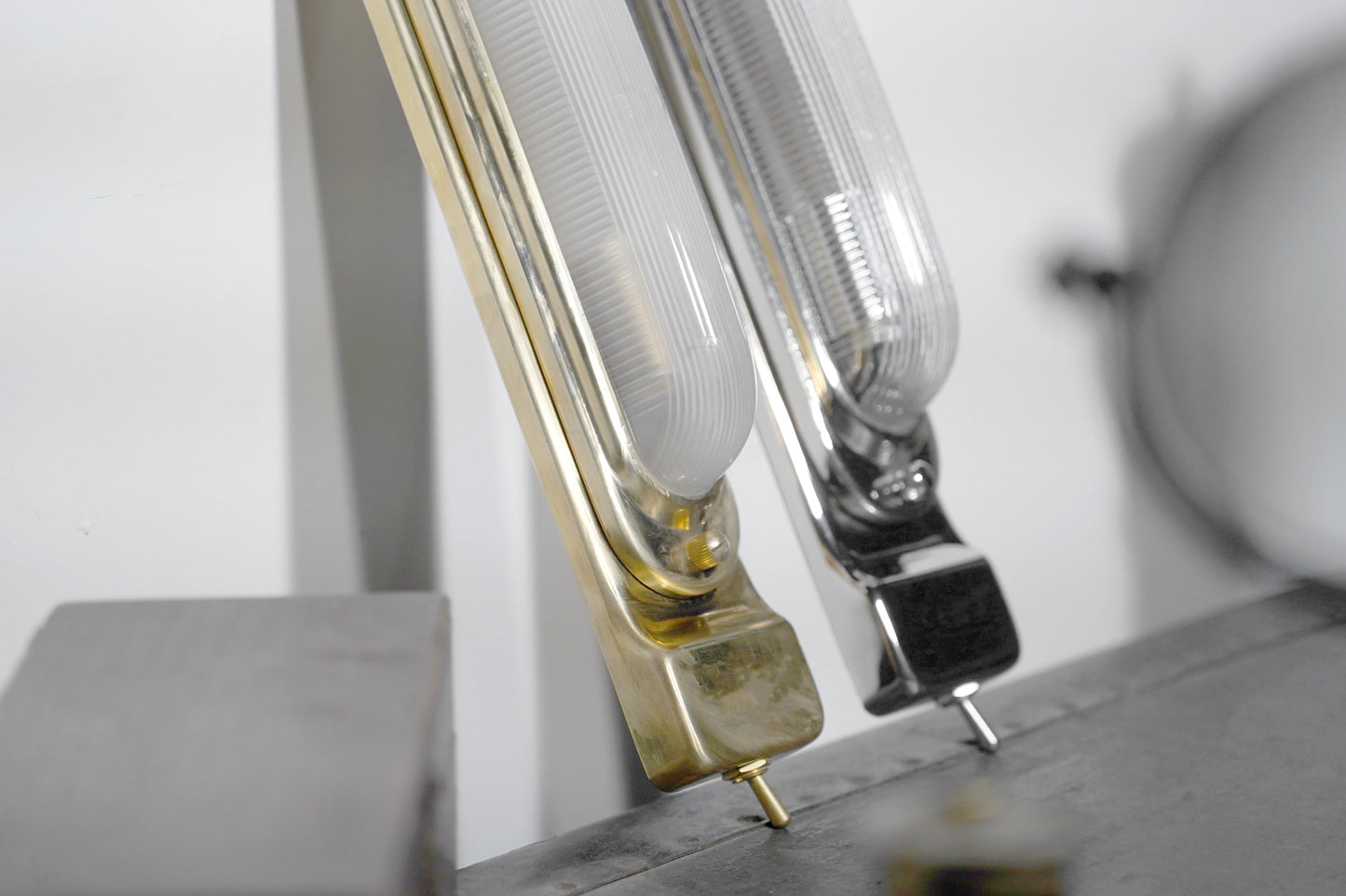 Slimlux - Vintage Art-deco Wall Sconce Light