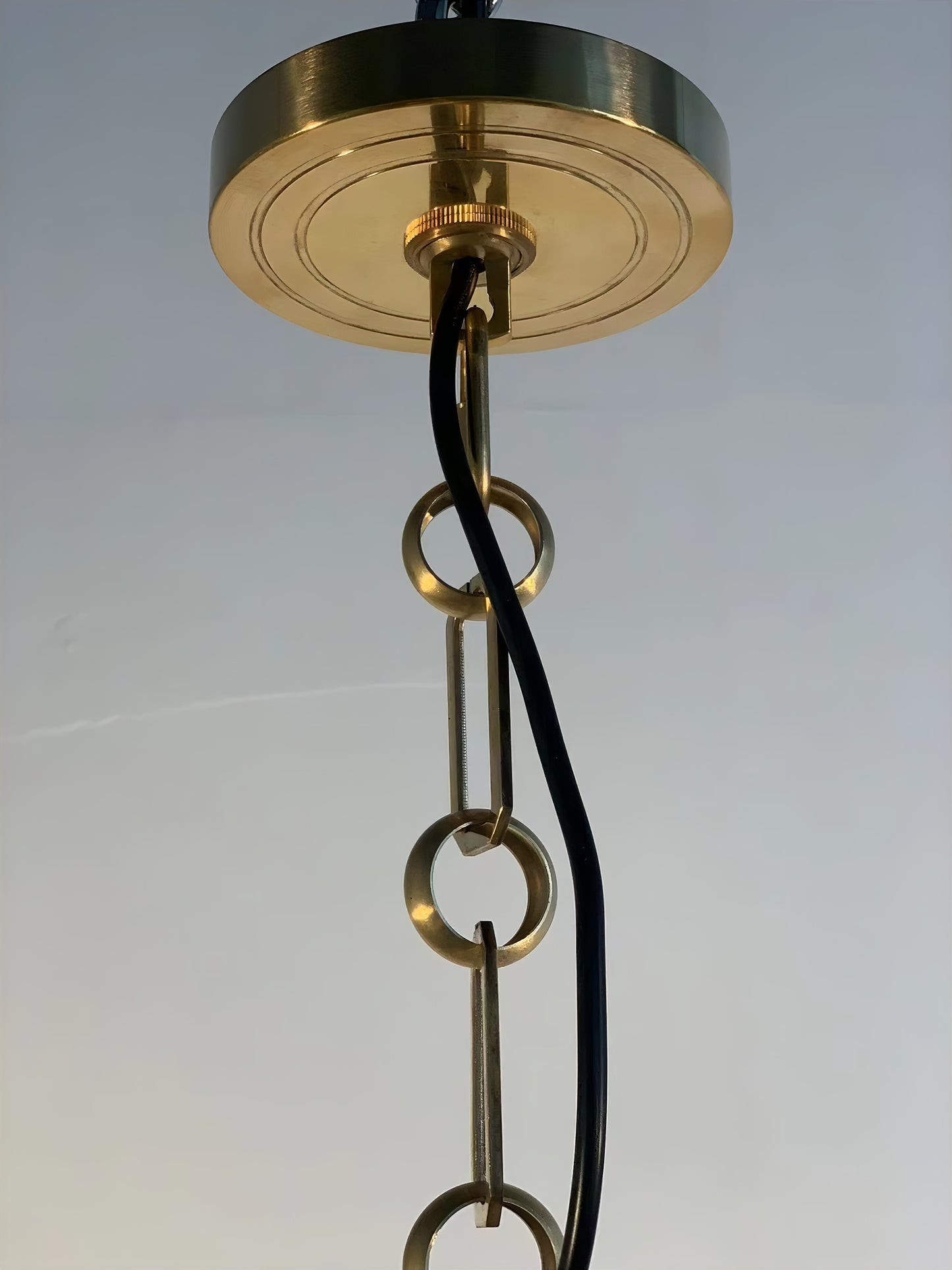Lumière - Art-Deco Hollywood Pendant Light Fixture