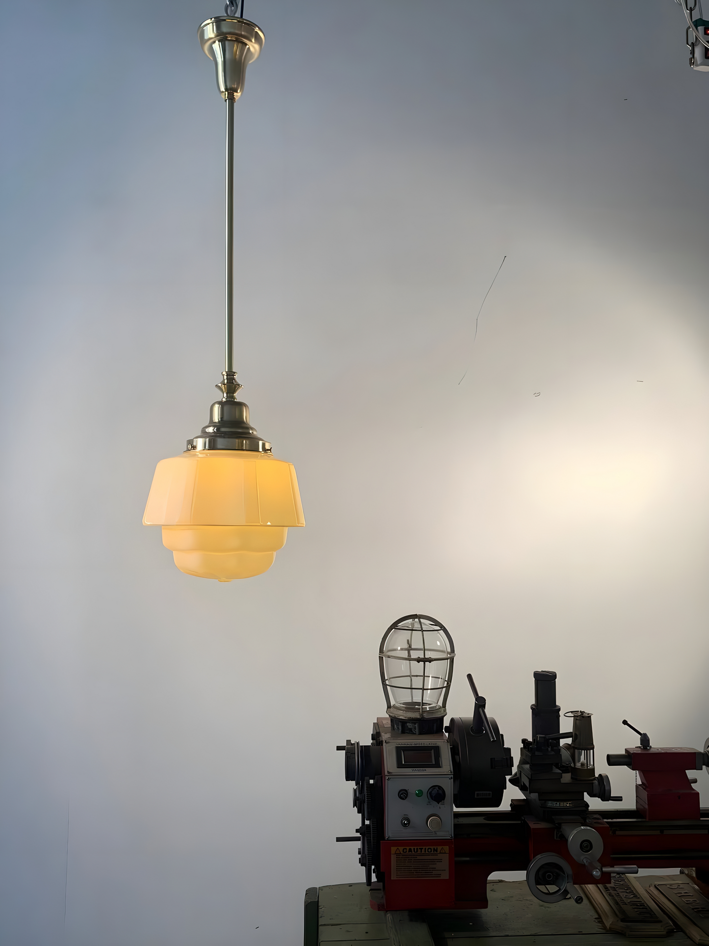 Geometrica II - Vintage Art-Deco Brass and Class Pendant Light