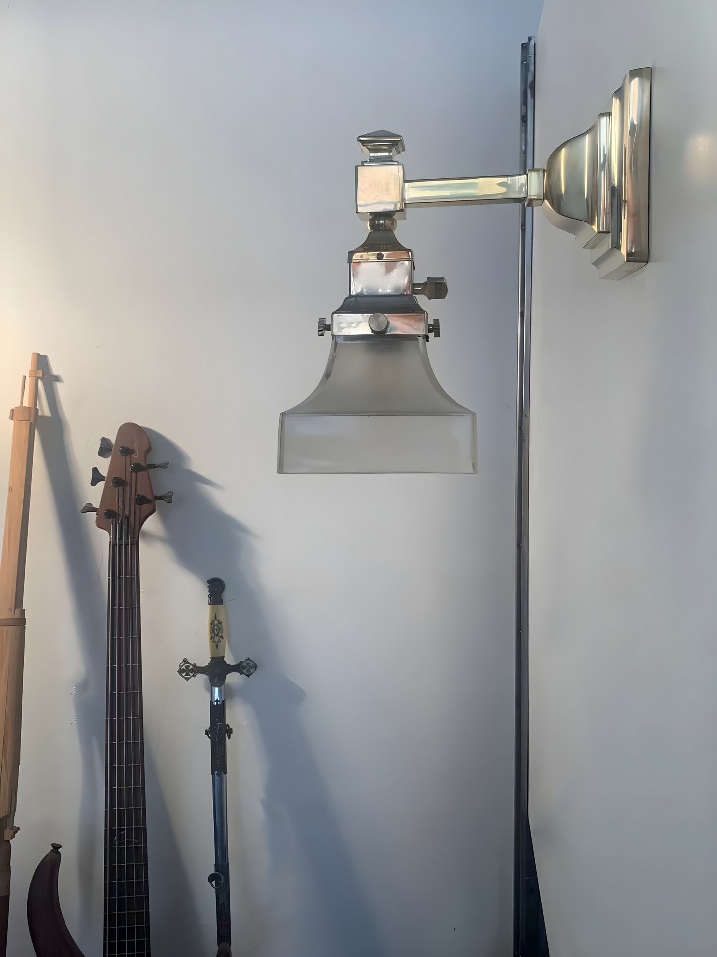 Cube Radiance - Vintage Art-deco Styled Brass and Glass 5'' Shade Wall Light