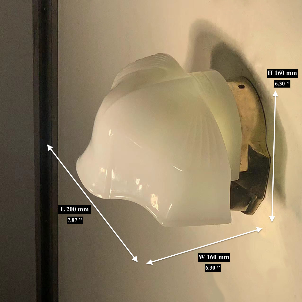 Lumina - Art-Deco Milky White Glass Wall Sconce
