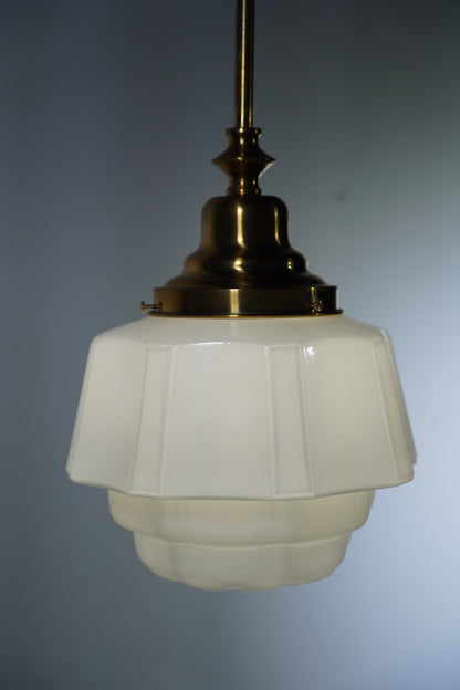 Geometrica II - Vintage Art-Deco Brass and Class Pendant Light