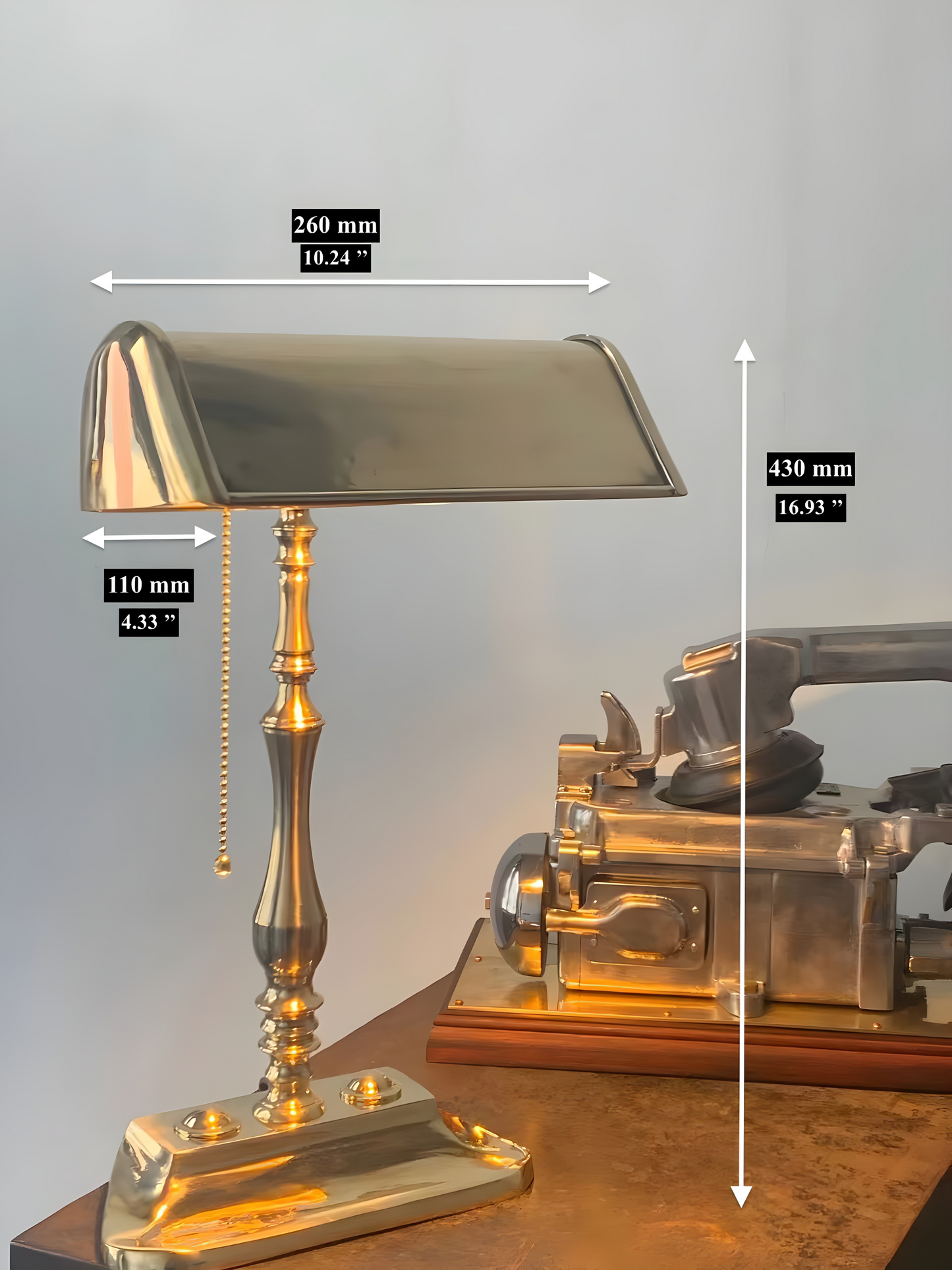 Brass Beam - Vintage-Industrial Brass Table Lamp